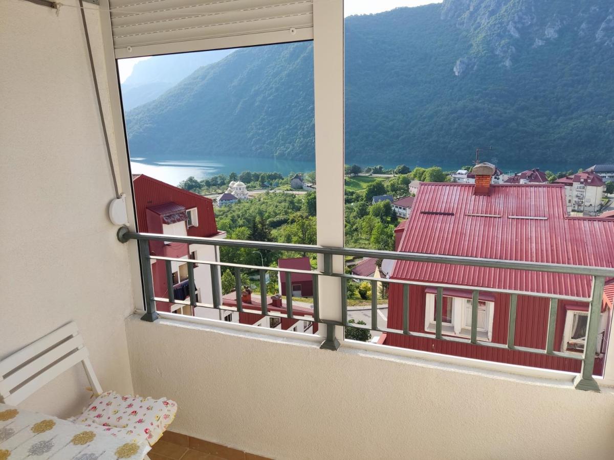 פלוזינה Apartman Dunja מראה חיצוני תמונה